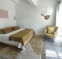 Chambre Triple - Vue sur la Piscine