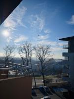 C- Home4U - Apartment with a city view close to AquaPark, parking in secured area - B&B