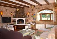 Two-Bedroom House with Barbecue