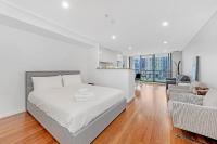 Sydney CBD Studio I City Views I Sleeps 4 People - B&B Sydney