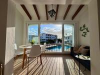 Precioso apartamento residencial con piscina - Chambres d’hôtes