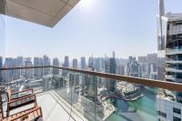 Exclusive Marina Stay - Posh 3BR with Stunning Views - Ferienwohnung Dubai