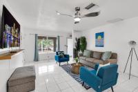 Stunning 4BR Oasis with Pool, 14 minutes to the Ocean - B&B Hollywood