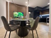 Superior 1BR Apartment - Fully Renovated & Equipped - Prime Centre location - Garibaldi#2 - Parking - B&B Olbia
