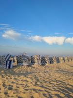 Rezydencja Bursztyn SeaView - Apartamenty Bryza - Promenada - 100 metrów od morza - Chambres d'hôtes Świnoujście