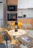 Corso Venezia Luxury Apartment 3BR - B&B Chania