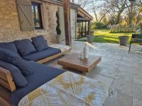 Adorable gîte avec jacuzzi privatif - B&B Penne-d'Agenais