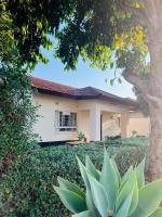 Java Tree Cottage - B&B Lusaka