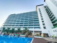 Azure Residences a Beachfront Getaway on Palm Jumeirah - Chambres d’hôtes
