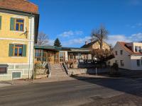 Appartments am Literaturbrunnen - B&B Hartmannsdorf