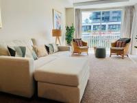 One-Bedroom Apartment with Balcony