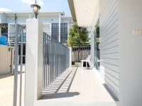 Townhome Sattahip - Bed and Breakfast