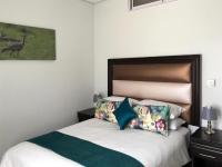 Two-Bedroom Deluxe Apartment with Garden View