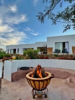 Escape Pretoria East Luxury Villa - B&B Tierpoort