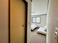Twin Room with Bathroom