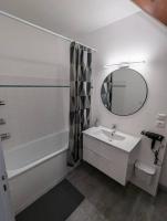 Le Ronsard, vue sur forteresse - B&B Chinon