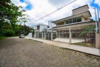 Casa na Barra da Lagoa a 500 metros do Mar - LDI003 - Chambres d'hôtes Florianópolis