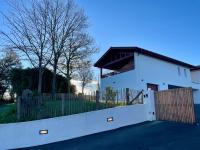 T2 neuf terrasse dégagée au cœur du Pays Basque - B&B