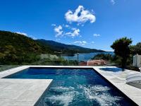 Sunset Beach - Villa Créole 5 étoiles 4 Chambres avec piscine face au coucher de soleil et à la réserve Cousteau - B&B Village