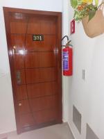 Dois quartos Cozinha completa Wi Fi Self check in com senha Central e perto de tudo a 4,4Km da Rodoviária e 15,4 km do Aeroporto Apartamento 301 - B&B Vitória da Conquista