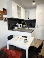 La Croix Blanche - Studio Cosy - Place de parking - B&B Les Sables-d'Olonne