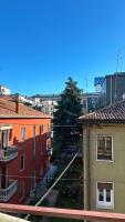 PARISI - VENEZIA Aleardi 1 - B&B