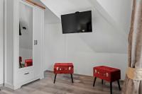 Three-Bedroom Deluxe Apartment