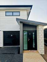 New Built Gem in Hillcrest - B&B