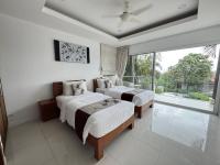 V25S - Sea View Villa (5BR)