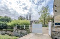 DE L'ART À LA MANIÈRE - Chambre d'Hôtes de Charme - 2 Suites Haut de Gamme - Idéal Couple & Famille - Piscine - Terrasse - Calme - 15min Saint-Émilion - EXPÉRIENCE Restauration d'Oeuvre d'Art - Chambres d'hôtes Branne