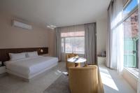 King Room with Mountain View