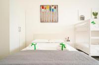 Quadruple Room with Private Bathroom