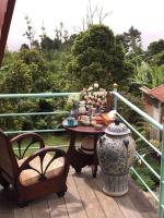 green slope villa glamping - B&B Gitgit
