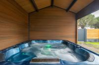 Ethnia, maison avec spa, jardin privé proche Lac - B&B