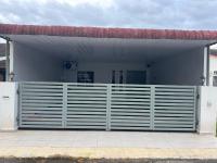 Wika Homestay - B&B