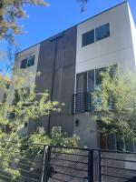 New Luxe 3B 3Bath Townhouse - B&B