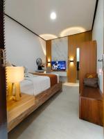 Double Room with Patio