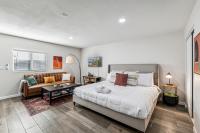 Phoenix Mountain Retreat - Bed and Breakfast