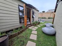 Petite Cottage Plett - B&B