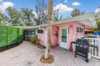 Modern Bright Escape Mins Beach, Pool, Hot Tub - Ferienwohnung Sarasota