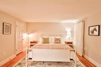 The Post Loft- In the Heart of Downtown Statesboro - Chambres d'hôtes Statesboro