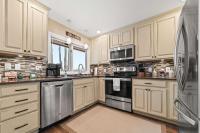 New, condo stunning Lake View - Chambres d’hôtes Bellaire