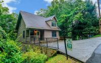 Bear Hugs 1126 - B&B