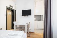Estudio con 1 cama grande