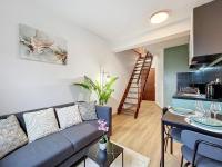 Apartamento de 1 Dormitorio con balcón y vistas a la ciudad