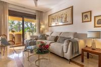 Tropical Sunset Paradise with Pool and Free Parking - B&B Sotogrande