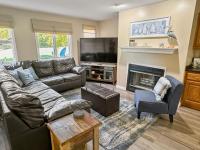 On Island Time at Kelleys Island Condo! - B&B Kelleys Island