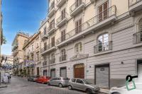 HOTIDAY Room Collection - Napoli Duomo - B&B Napoli