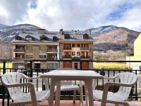 Apartaments Casa Mata - L'Amfitriona - Bed and Breakfast