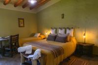 La Posada Del Jamón - B&B Vista Flores